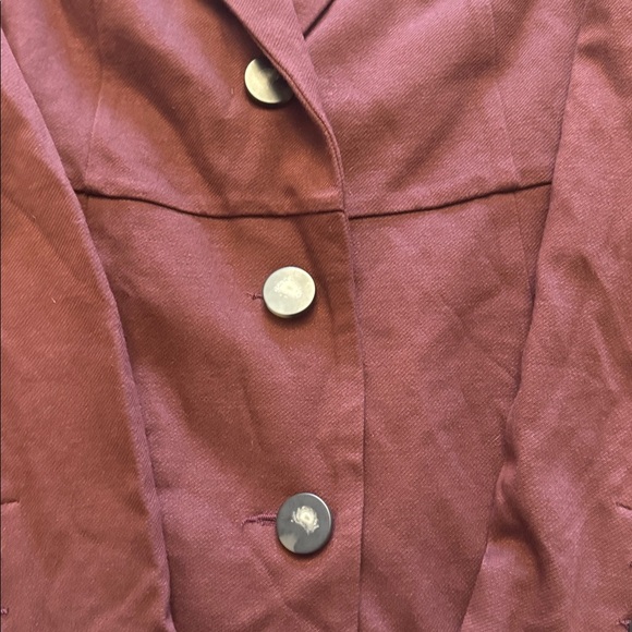 Cabi Woman’s Boss Fitted Trench Jacket - Picture 7 of 13